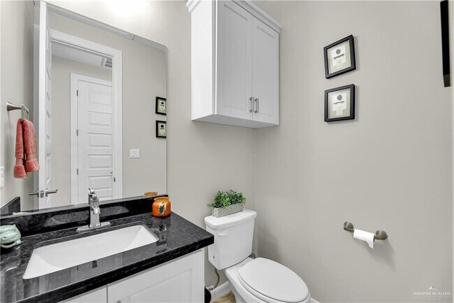 Building Photo - 37 Providence Ave