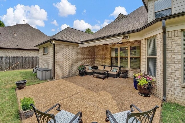 Building Photo - 5967 Carters Bluff Dr