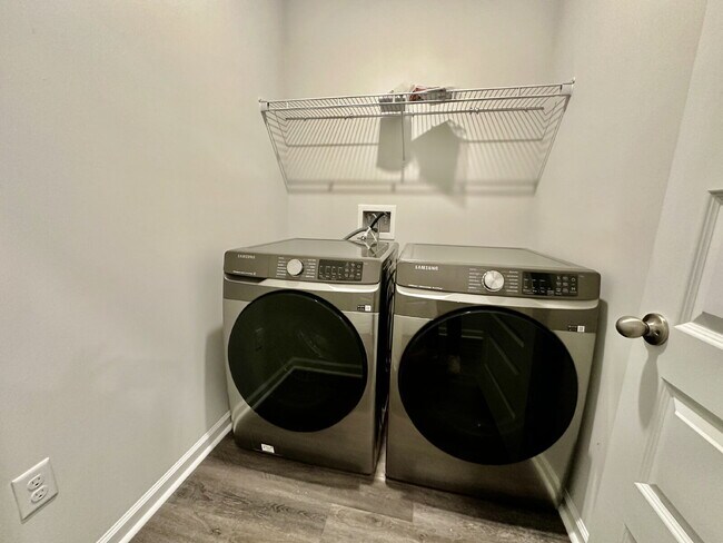 Building Photo - Beautiful New Four Bedroom Home in the Retreat at East Argent!