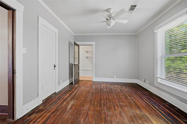 Building Photo - 529 E Woodard St