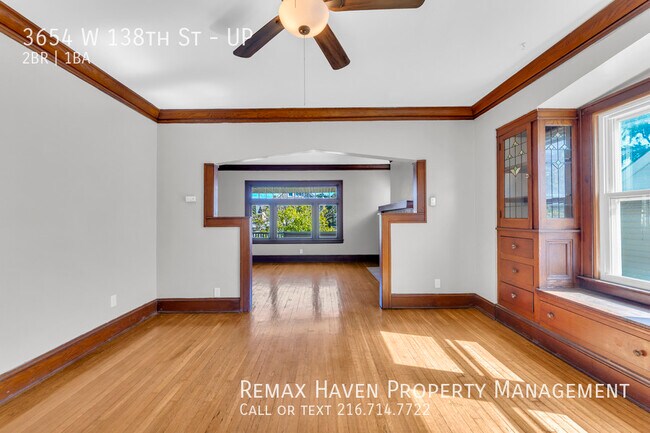 Building Photo - 3654 W 138th St