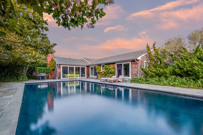 Building Photo - 48 Sandpiper Ln