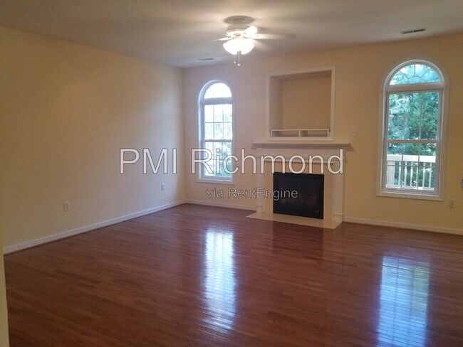 Building Photo - 14636 Sailboat Cir