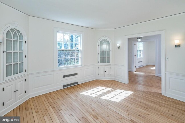 Building Photo - 150 Prospect Ave