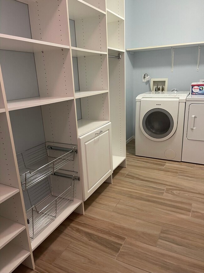 Building Photo - 15407 36th Dr SE