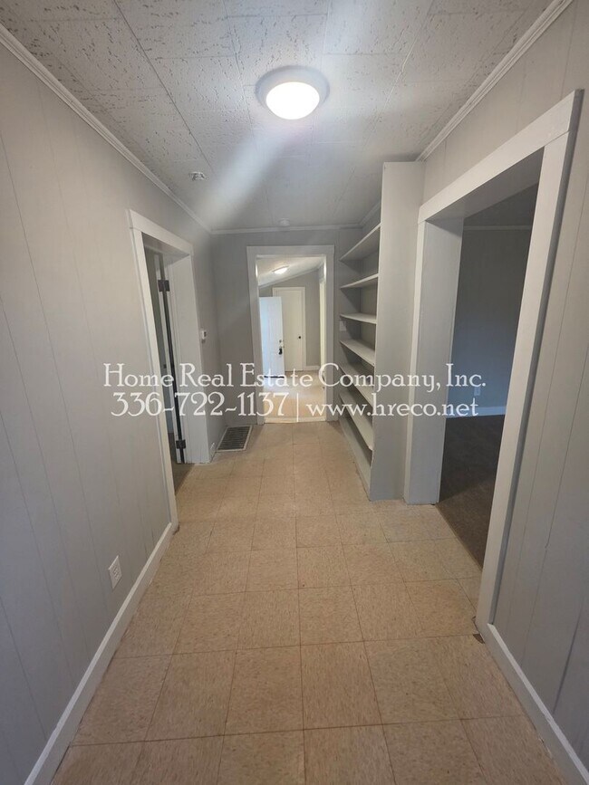 Building Photo - 2350 Bethabara Rd