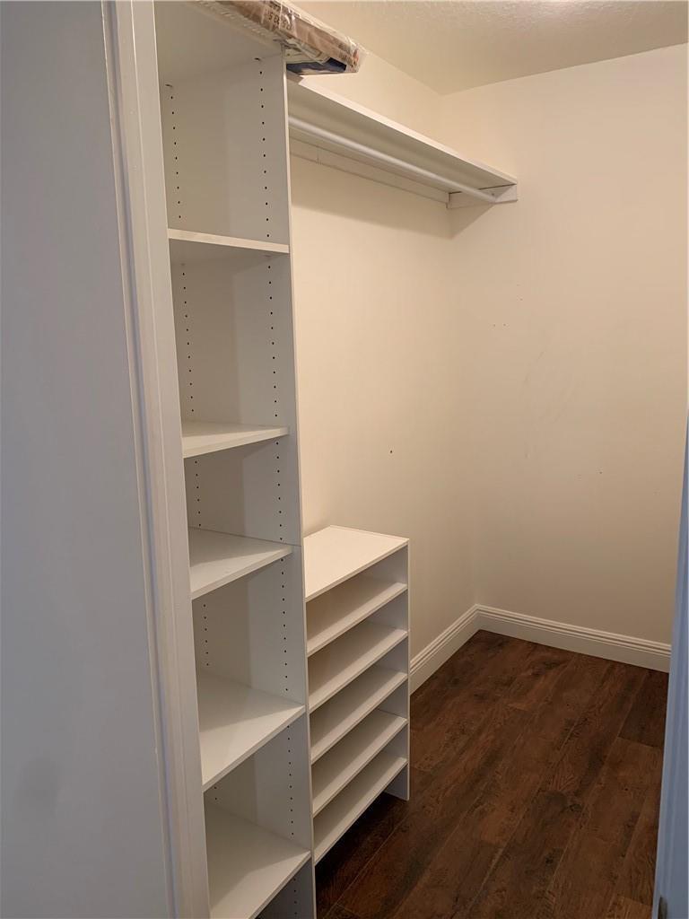 Building Photo - 2922 SW 22nd Cir