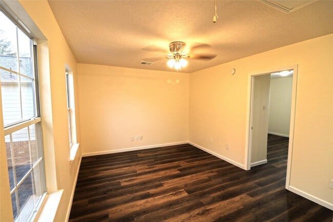 Building Photo - 4727 Ivy Meadow Ln