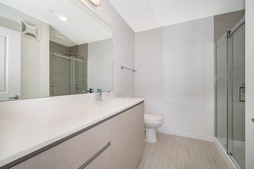 Building Photo - 5579 Millenia Park Blvd