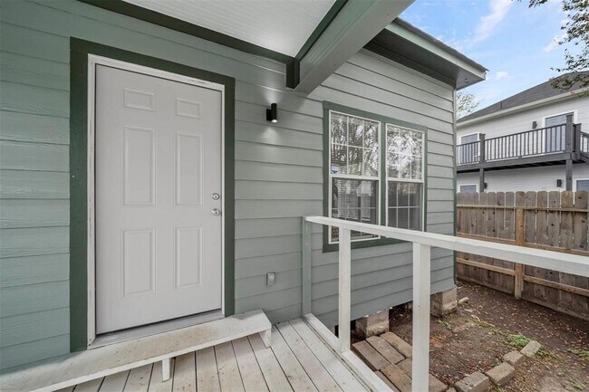 Primary Photo - 3605 Runnels St