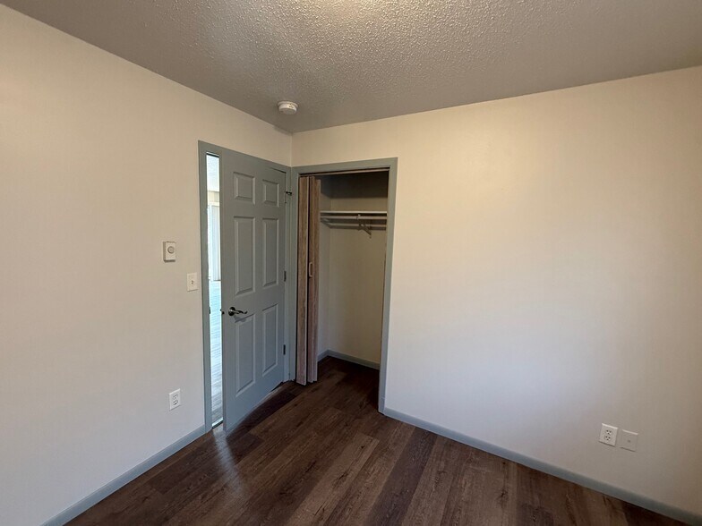 Apt 2 - 1035 Green Bay St