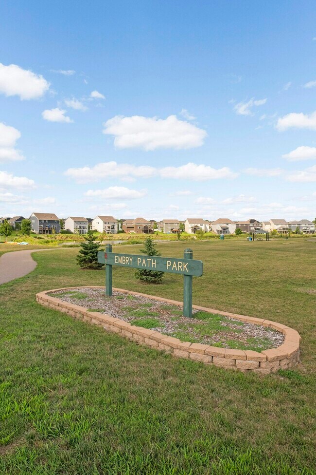 Building Photo - 15101 Emory Cir