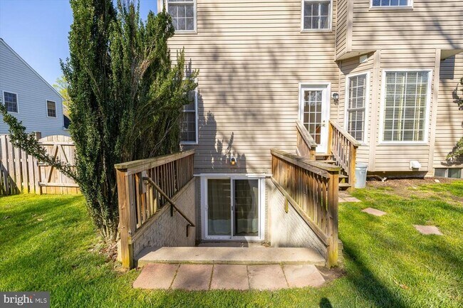 Building Photo - 5 Prescott Ln