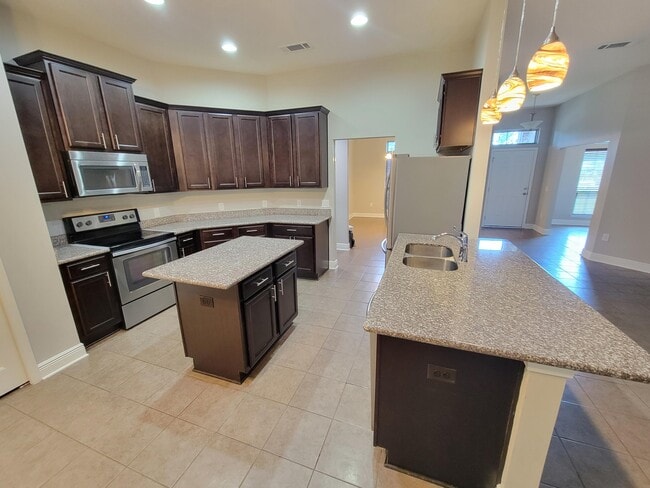 Building Photo - 6624 Flintwood St
