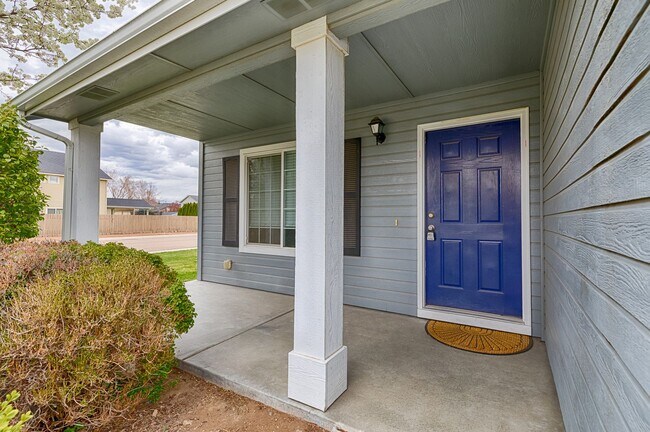 Building Photo - Beautiful home located in sought after Sundance Subdivision