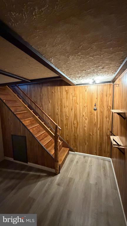 Building Photo - 14818 Belle Ami Dr