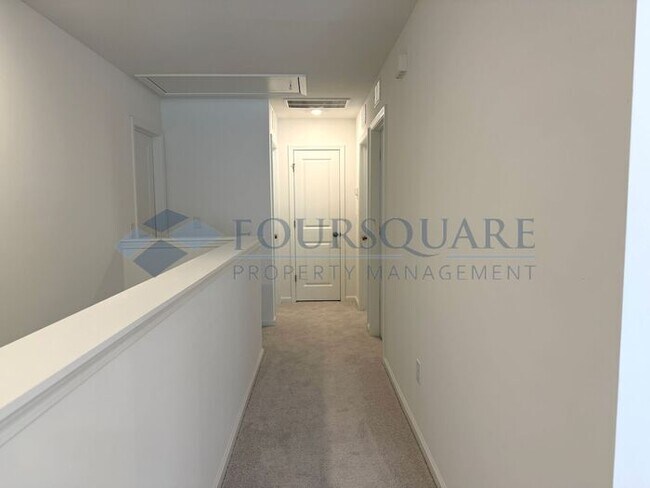 Building Photo - Spacious 4-Bed Home with Flex Room, Loft, Screened Porch & 2-Car Garage – Convenient to Angier an...