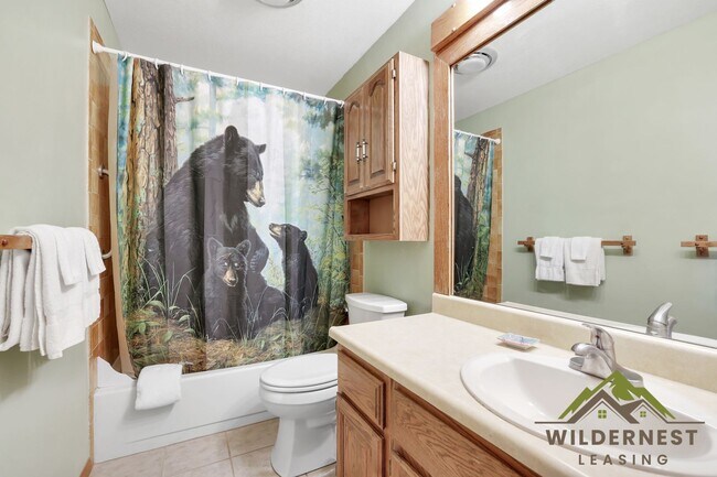 Building Photo - WINTER RENTAL Timber Ridge Condo - Nice 2 ...