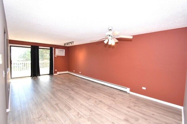 Building Photo - 261 N Gregory St