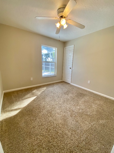 Building Photo - 3111 Crane's Cove Loop