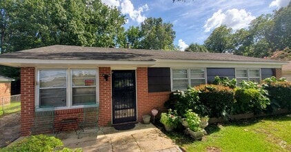 Building Photo - 3324 Harrison Rd