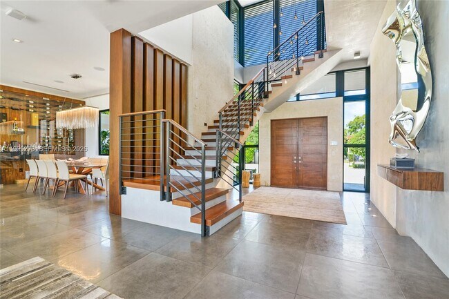 Building Photo - 7210 S Prestwick Pl