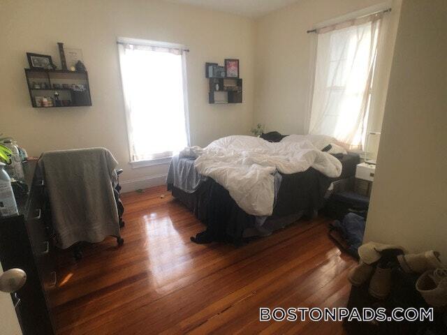 Building Photo - 107 Fisher Ave