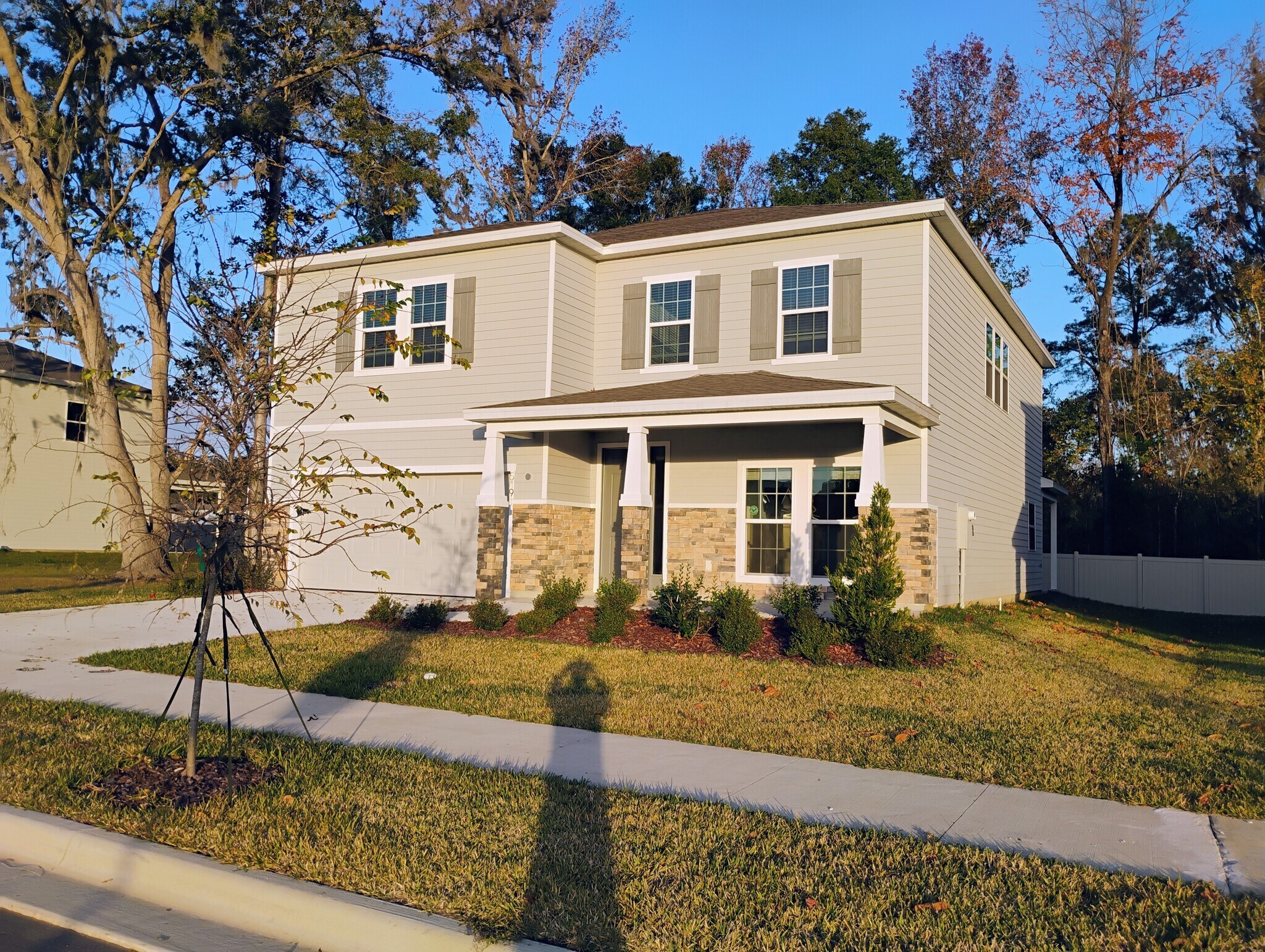 Building Photo - 5191 SW 52nd Dr