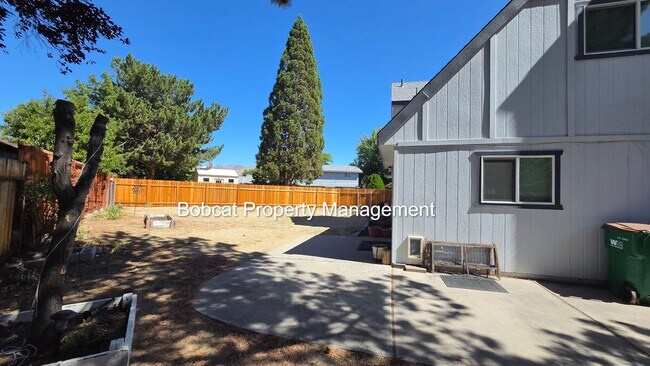 Building Photo - 20 Bodie Dr