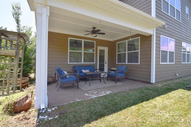 Building Photo - 408 Sweet Shrub Ct NW