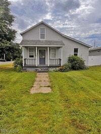 Building Photo - 1100 Oak St