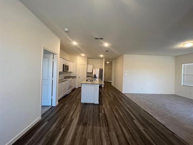 Building Photo - 2701 Silver Leaf Ln