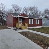 Building Photo - 639 Plater St