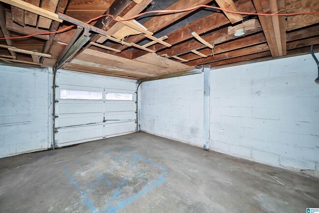 Building Photo - 1301 5th Pl NW