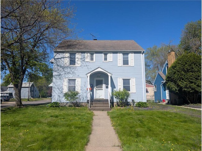 Building Photo - 1049 Gorman Ave