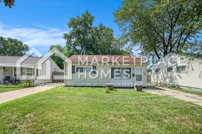 Primary Photo - 22375 Eastwood Ave
