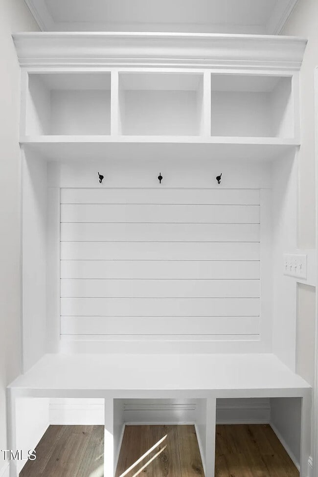 Building Photo - Earn Wealth While Leasing - Like a Homeowner - Lease to Own