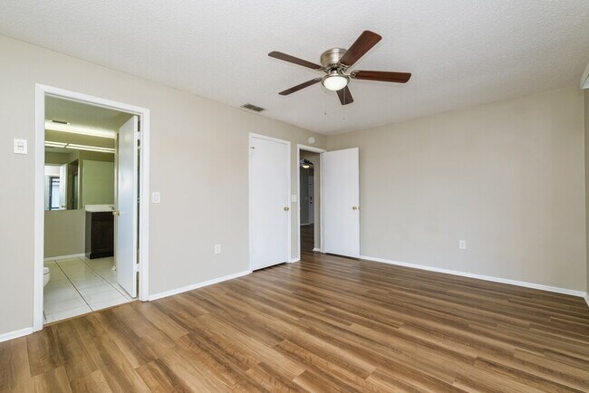 Building Photo - 7643 Limington Dr