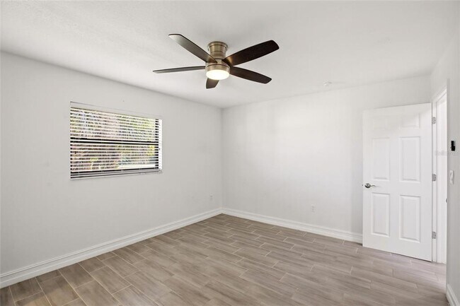 Building Photo - 176 N Waterway Dr NW