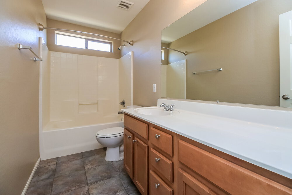 Building Photo - 2175 W Goldmine Mountain Dr