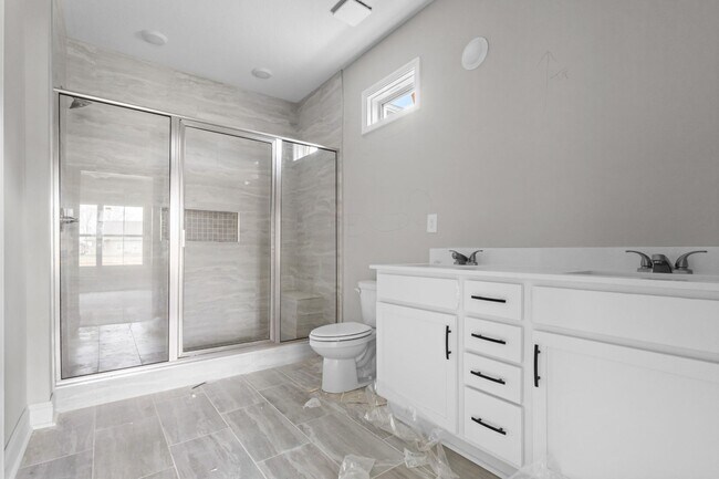 Building Photo - Beautiful New Build Available Now!