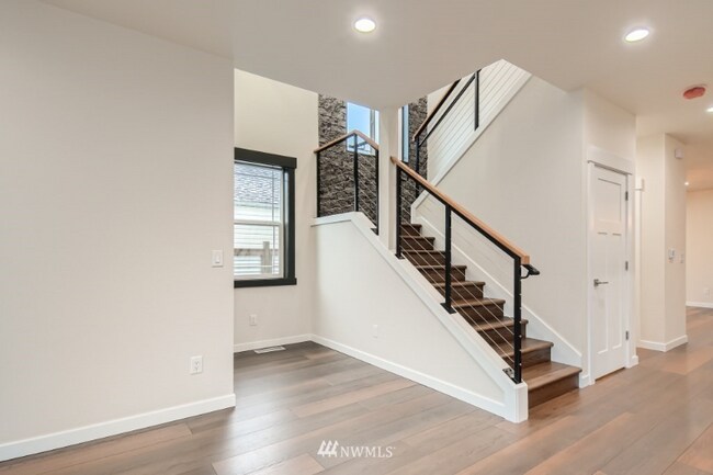 Building Photo - 6723 S Tyler St