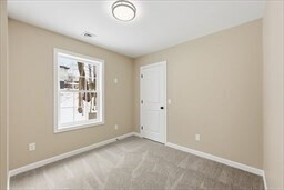 Building Photo - 45 Leyfred Terrace