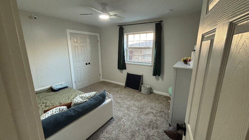 Building Photo - 8705 Lakeaire Dr