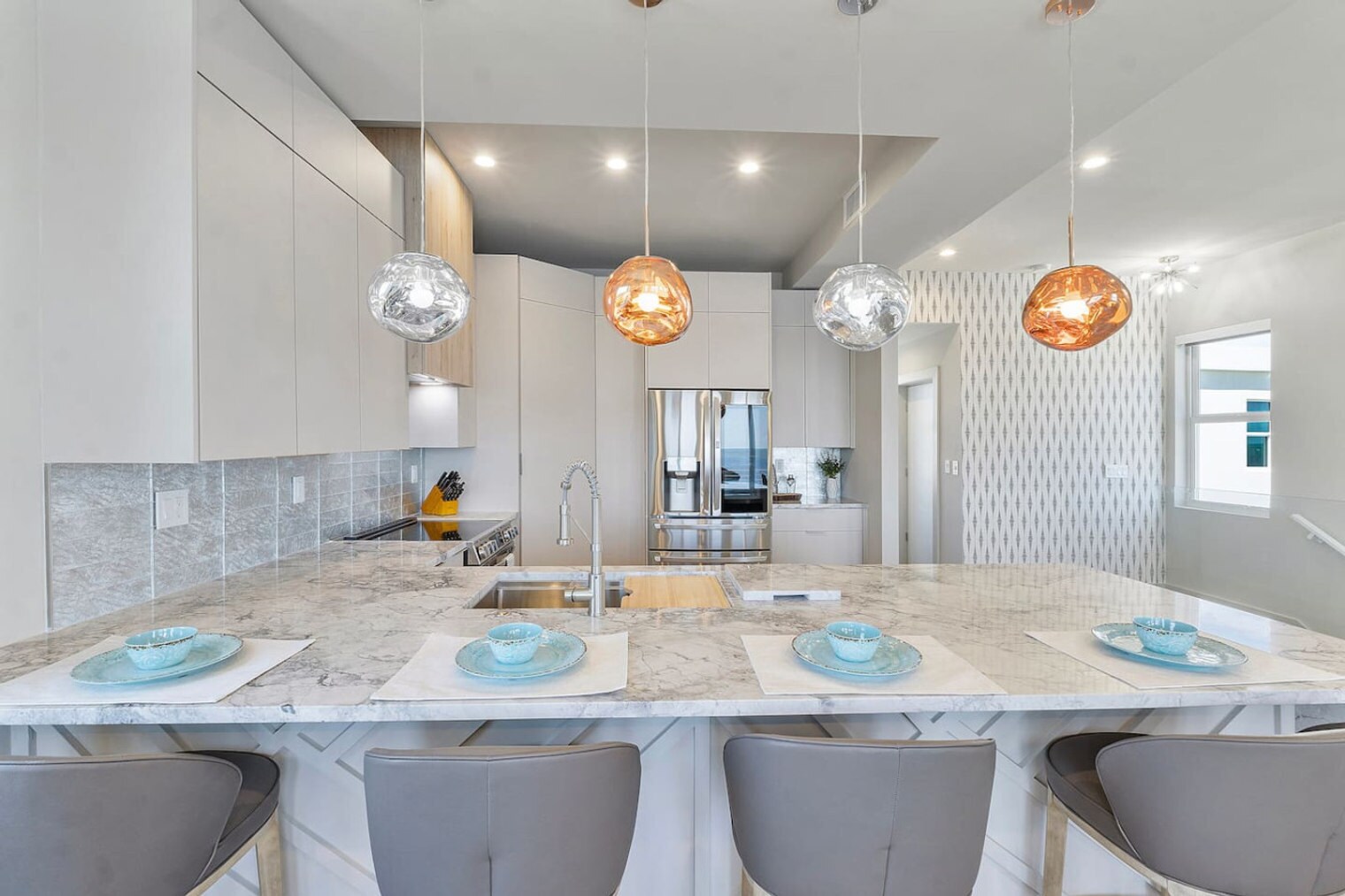 Building Photo - 99 Seaside Ave