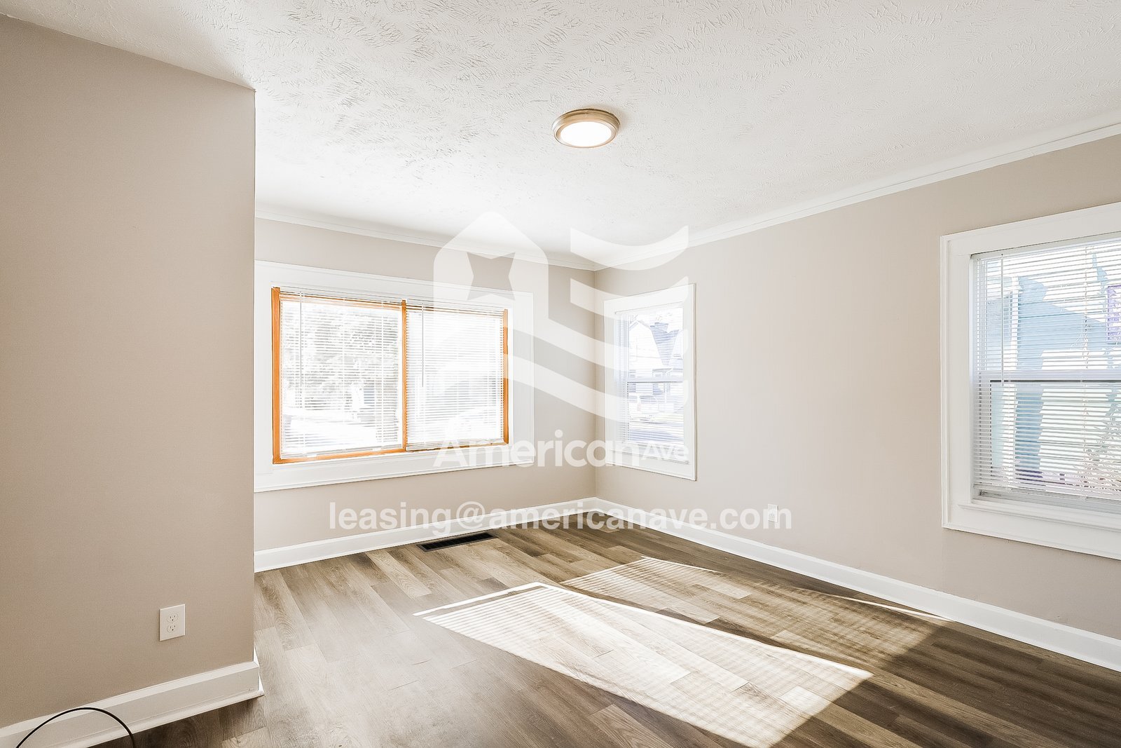 Building Photo - 644 E 34th St