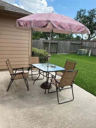 Building Photo - 14123 Curry Creek Ln
