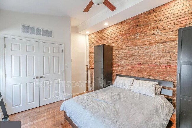 Building Photo - 813 Kater St