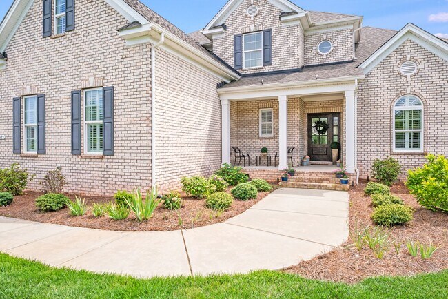 Building Photo - COMING SOON! Live Luxuriously in Summerwood – Fully Furnished 4BR Brick Home w/ Internet & Lawn C...