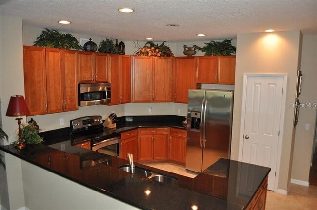 Building Photo - 4987 Kernwood Ct